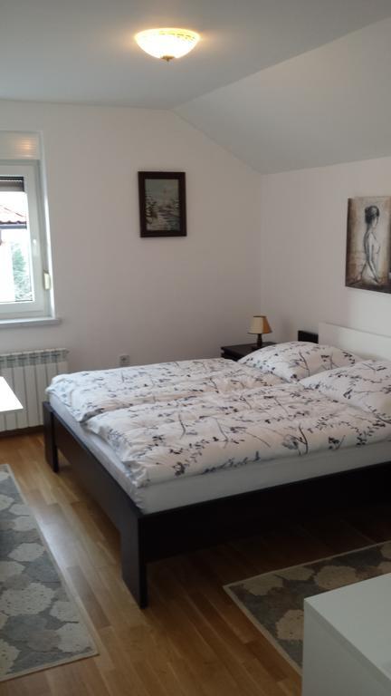 Rooms & Apartment Mira G. Postojna Pokoj fotografie